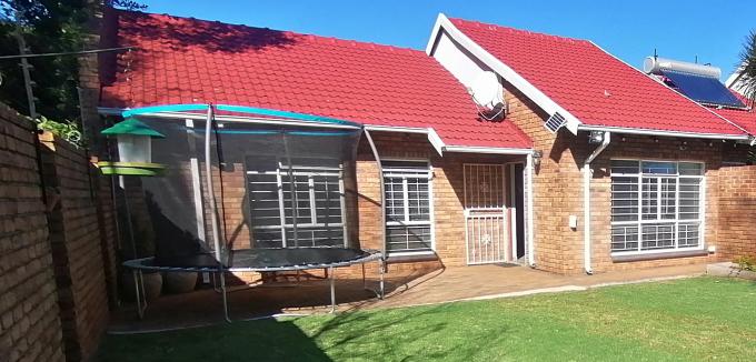 3 Bedroom House for Sale For Sale in Boksburg North - MR519597