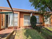 Front View of property in Alan Manor