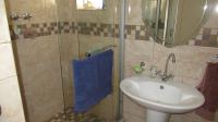 Bathroom 1 - 18 square meters of property in Witfield