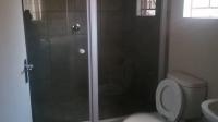 Main Bathroom - 5 square meters of property in Watervalspruit