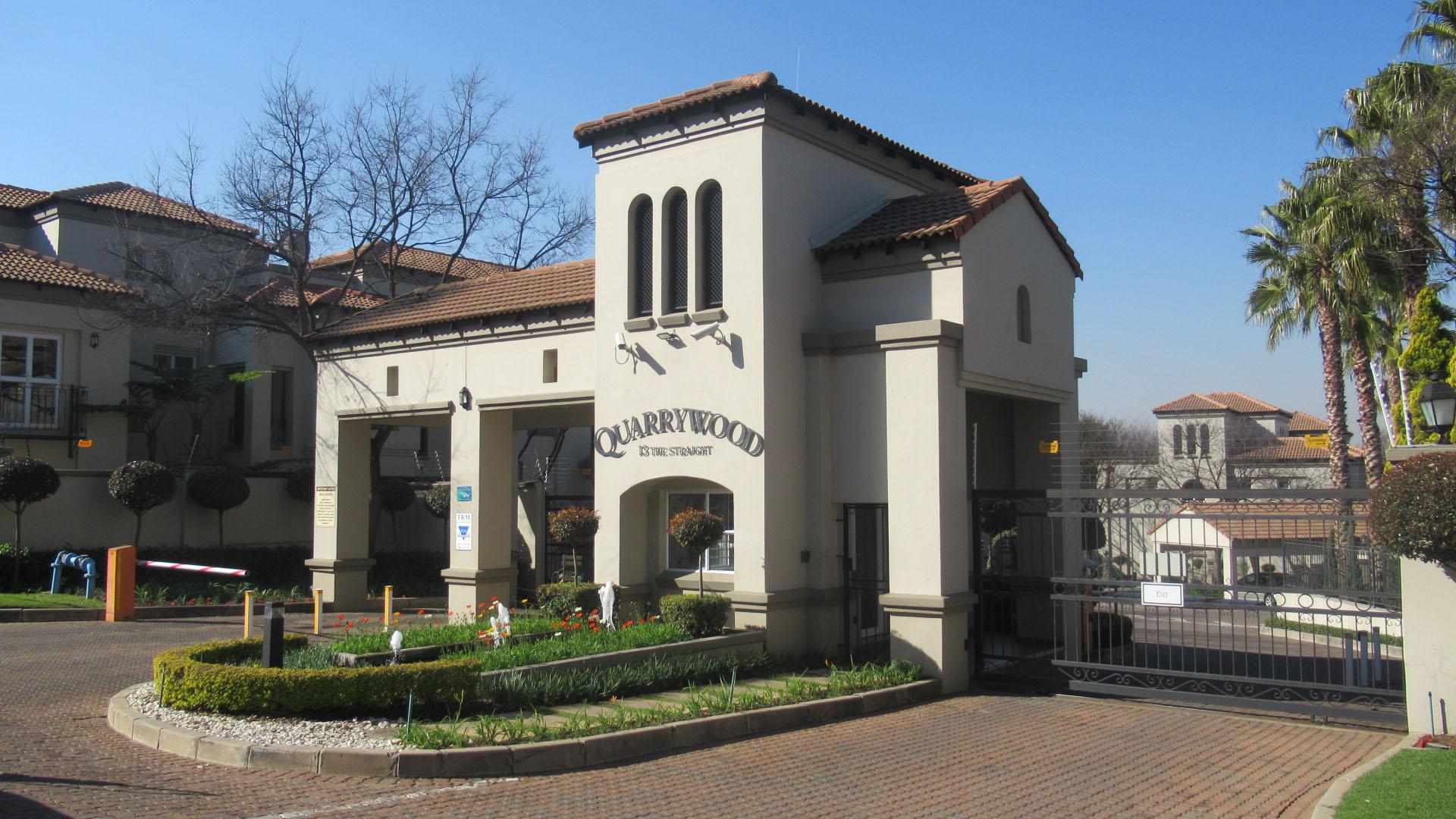 Front View of property in Lone Hill