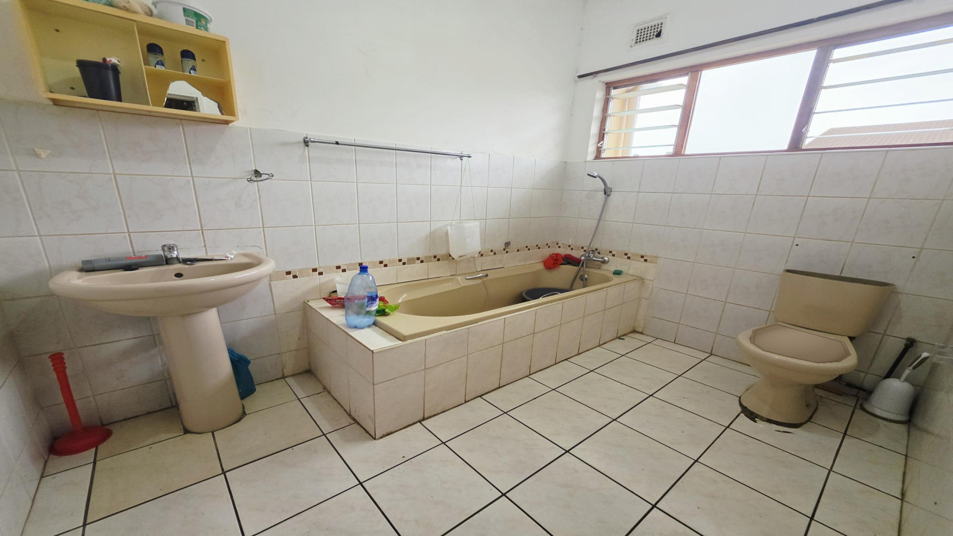 Bathroom 2 of property in Empangeni