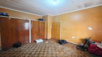Bed Room 1 of property in Empangeni