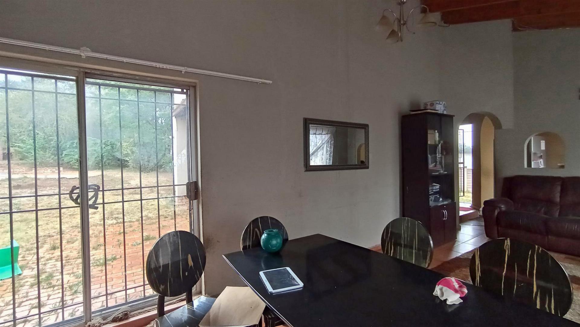 Dining Room - 12 square meters of property in Ohenimuri