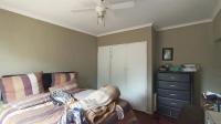 Main Bedroom - 17 square meters of property in Ohenimuri