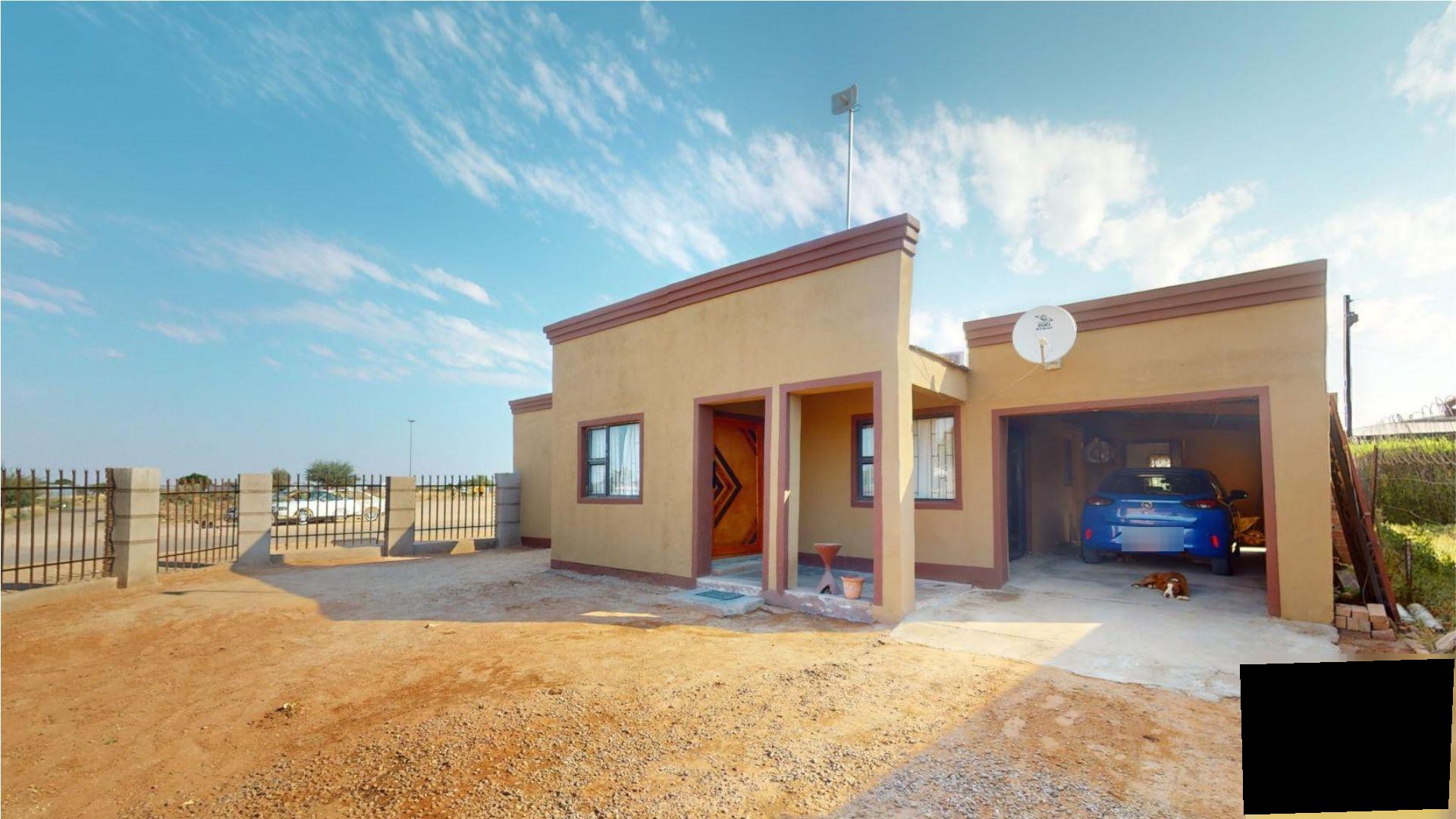 Front View of property in Upington