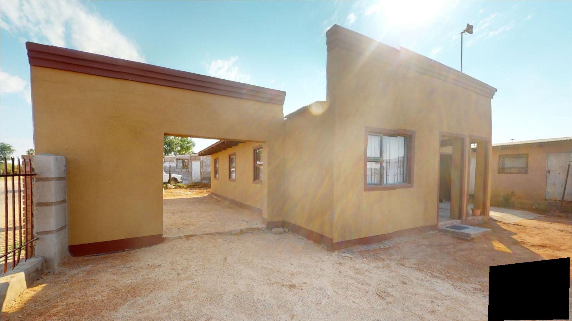Front View of property in Upington