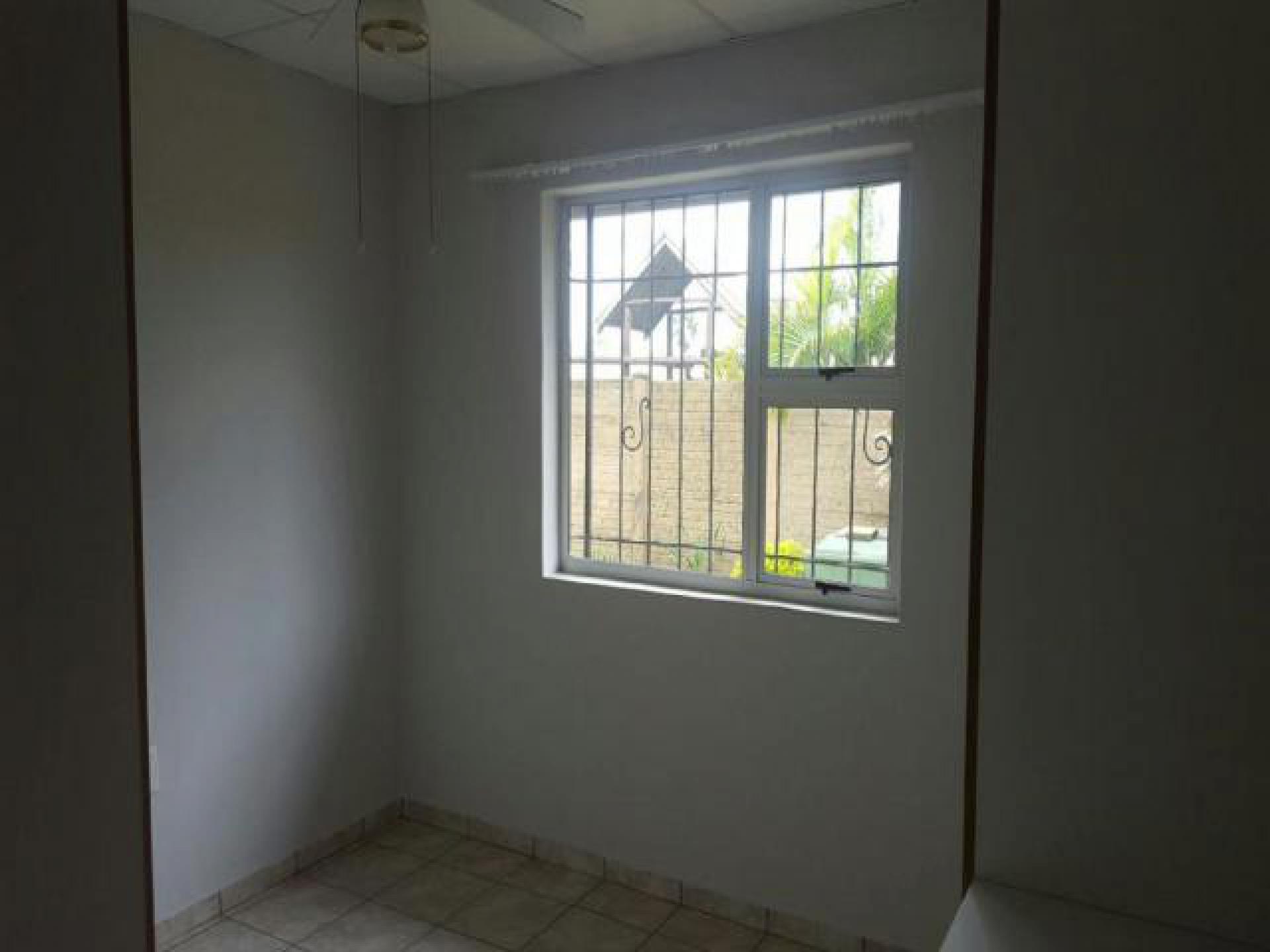 Bed Room 3 of property in Arboretum