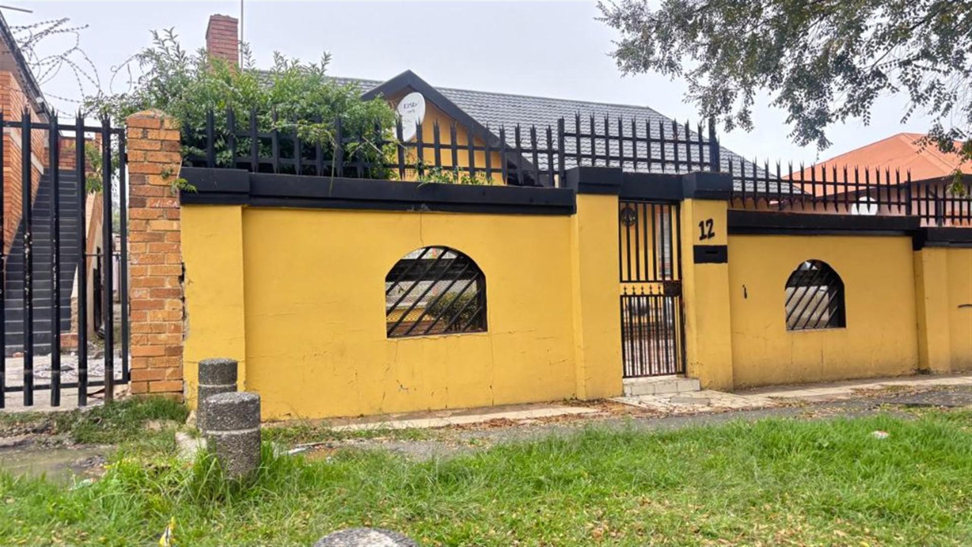 Front View of property in Forest Hill - JHB
