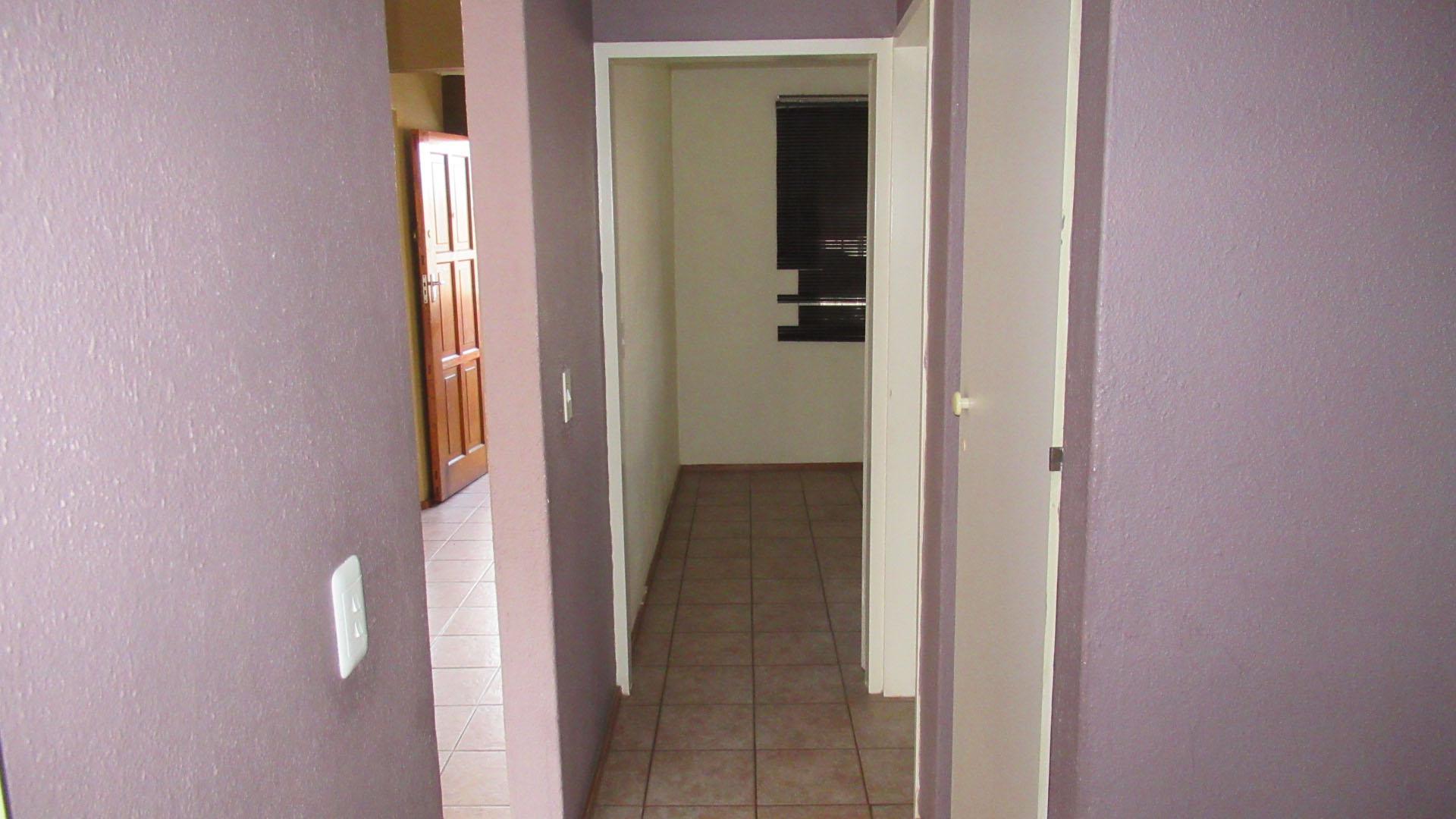Spaces - 7 square meters of property in Northcliff