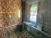 Kitchen of property in Barberton