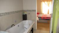 Main Bathroom - 9 square meters of property in Randburg