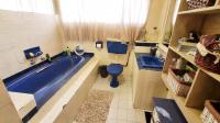 Bathroom 1 of property in Delmas