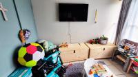 Bed Room 2 of property in Delmas