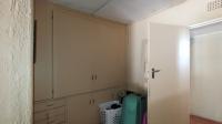 Spaces - 97 square meters of property in Ontdekkerspark