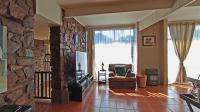 Lounges - 74 square meters of property in Ontdekkerspark