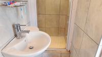 Main Bathroom - 3 square meters of property in La Lucia