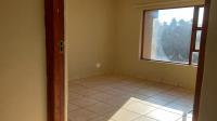 Bed Room 2 - 13 square meters of property in Bendor