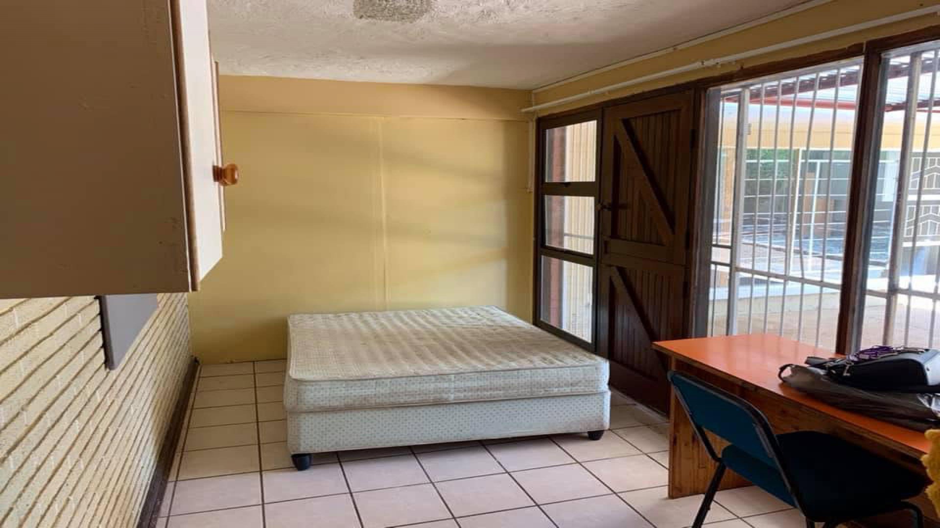 Bed Room 3 of property in Universitas