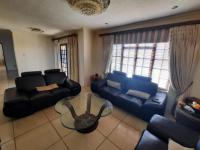 Lounges of property in Mabopane