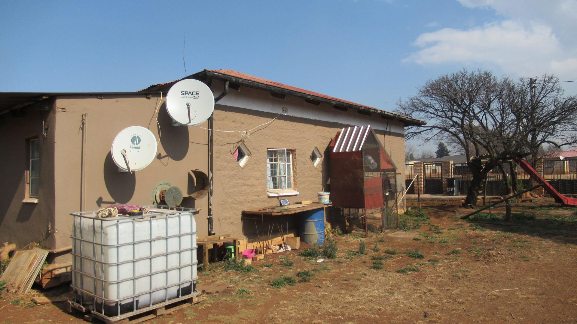 Backyard of property in Daleside