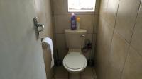 Bathroom 1 - 8 square meters of property in Vanderbijlpark