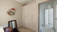 Bed Room 2 - 7 square meters of property in Rooihuiskraal North