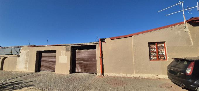 Standard Bank SIE Sale In Execution 3 Bedroom House for Sale in Kimberley - MR521420
