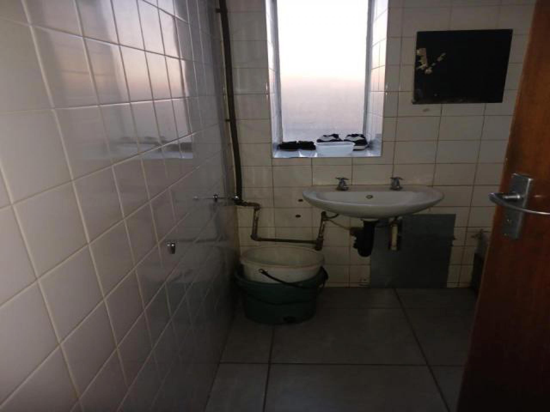 Bathroom 1 of property in Sunnyside