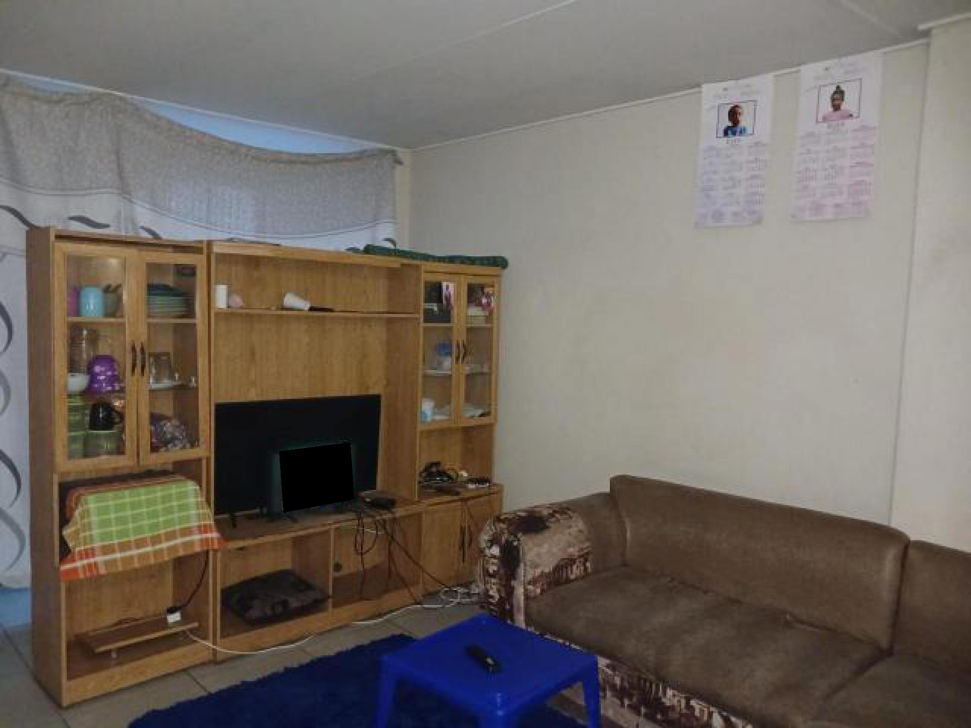 Lounges of property in Sunnyside