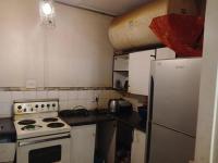 Kitchen of property in Sunnyside