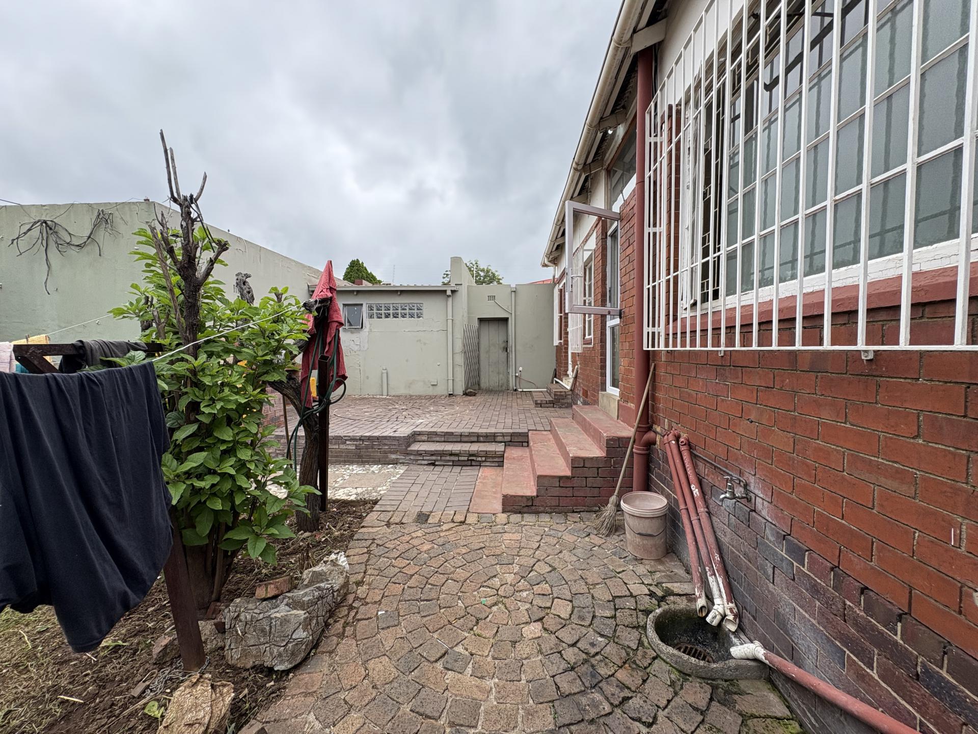 Backyard of property in Orange Grove