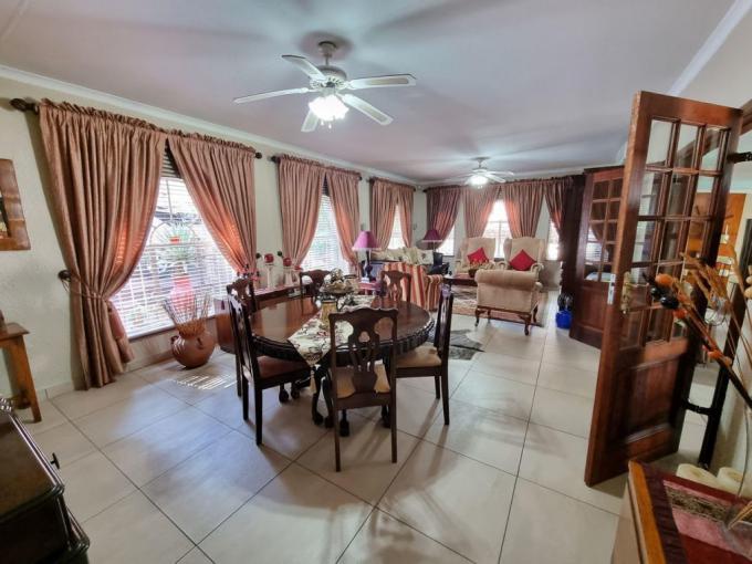 3 Bedroom House for Sale For Sale in Safarituine - MR521542