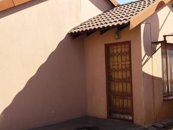 3 Bedroom House for Sale For Sale in Boitekong - MR521638