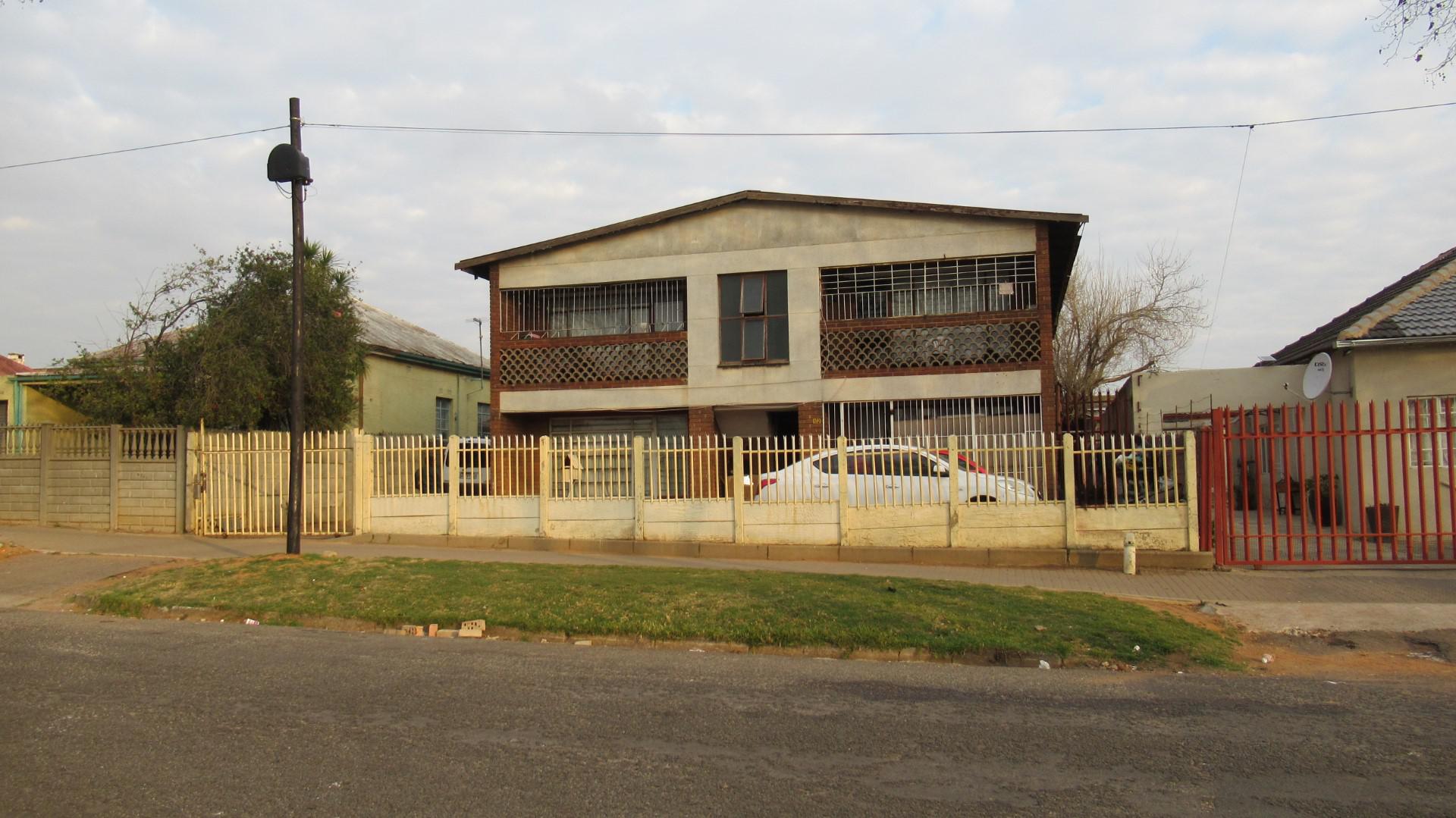 Front View of property in Forest Hill - JHB
