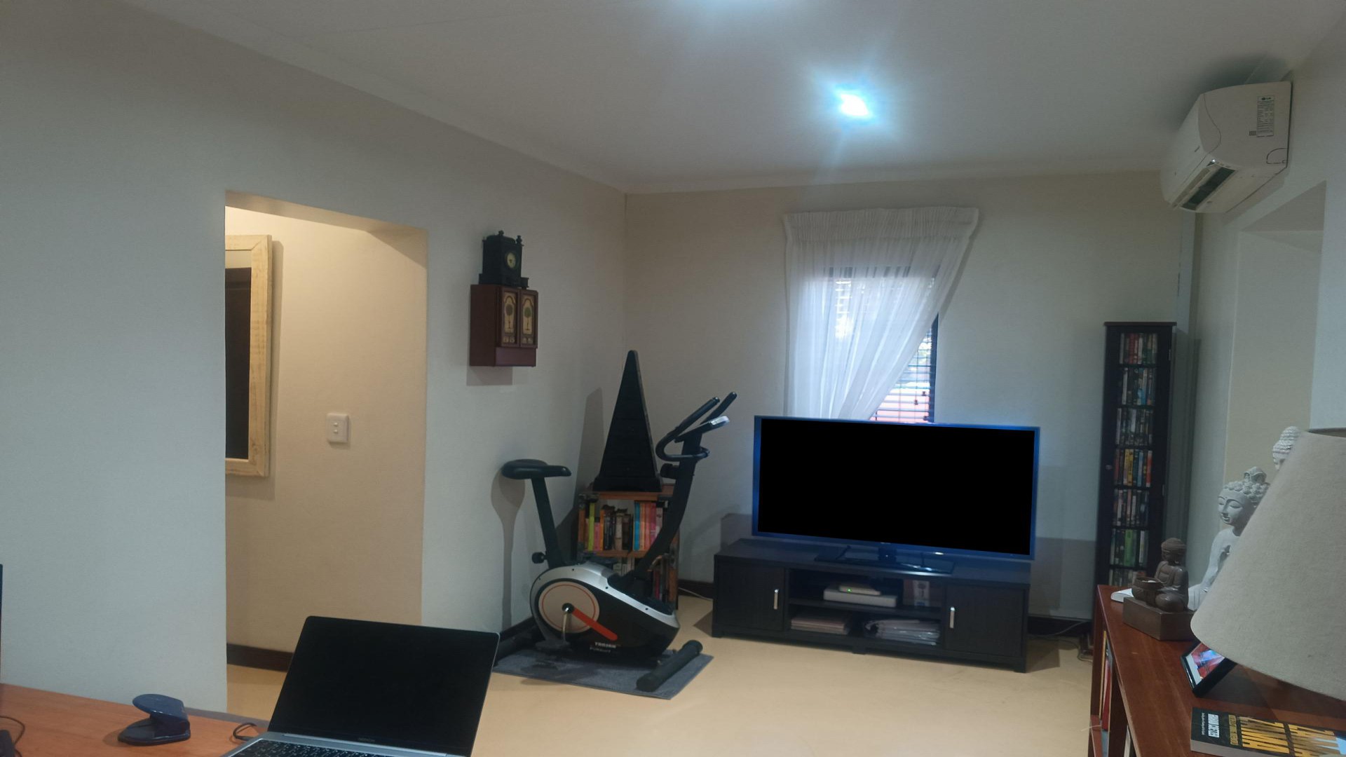 Study - 39 square meters of property in Bronberrik