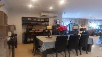 Dining Room - 15 square meters of property in Bronberrik
