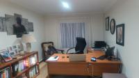 Study - 39 square meters of property in Bronberrik