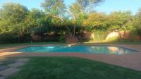 Swimming Pool of property in Bronberrik