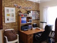  of property in Rooihuiskraal North