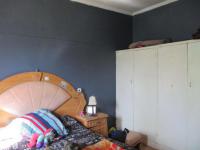 Main Bedroom of property in Daggafontein