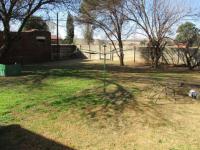Backyard of property in Daggafontein