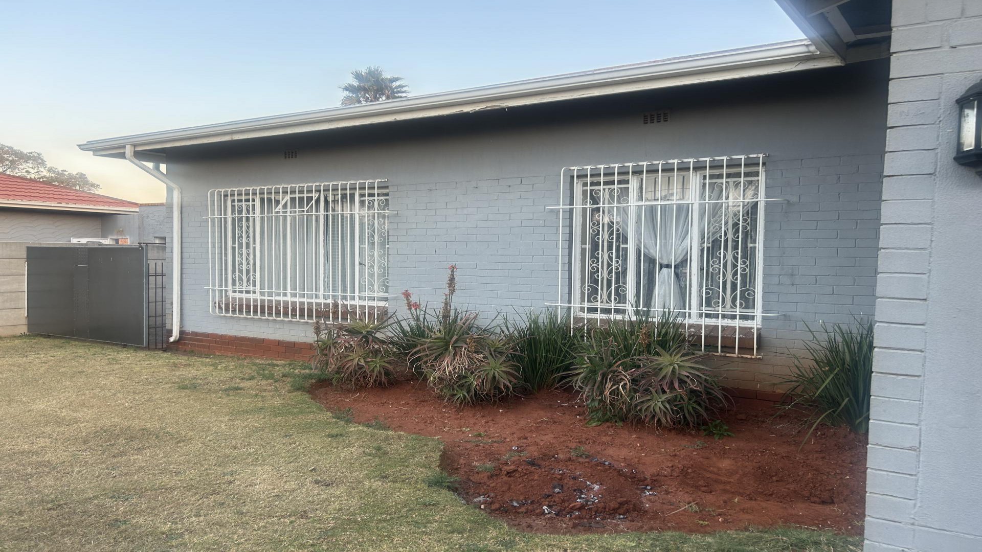 Garden of property in Discovery