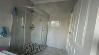 Bathroom 1 of property in Discovery