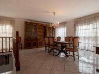  of property in Glenvista