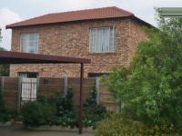 2 Bedroom 1 Bathroom Duplex for Sale for sale in Bromhof