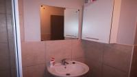 Bathroom 1 - 6 square meters of property in Boston