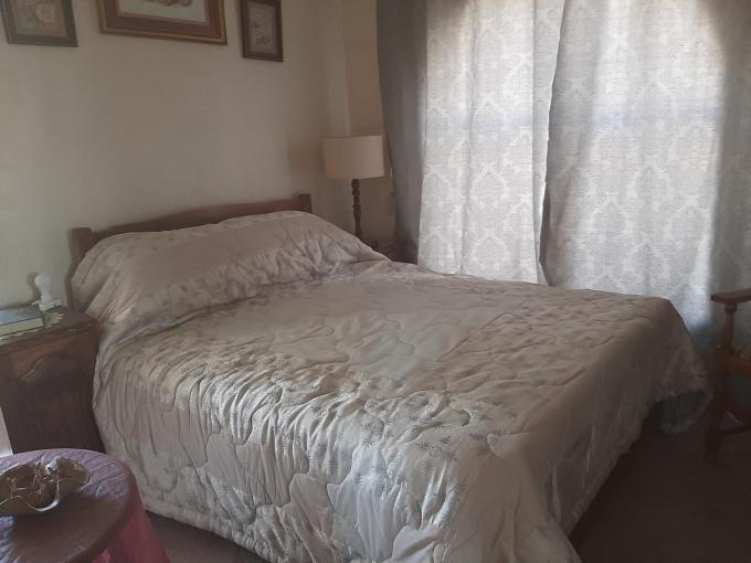 2 Bedroom Simplex to Rent in Bonaero Park - Property to rent - MR522897