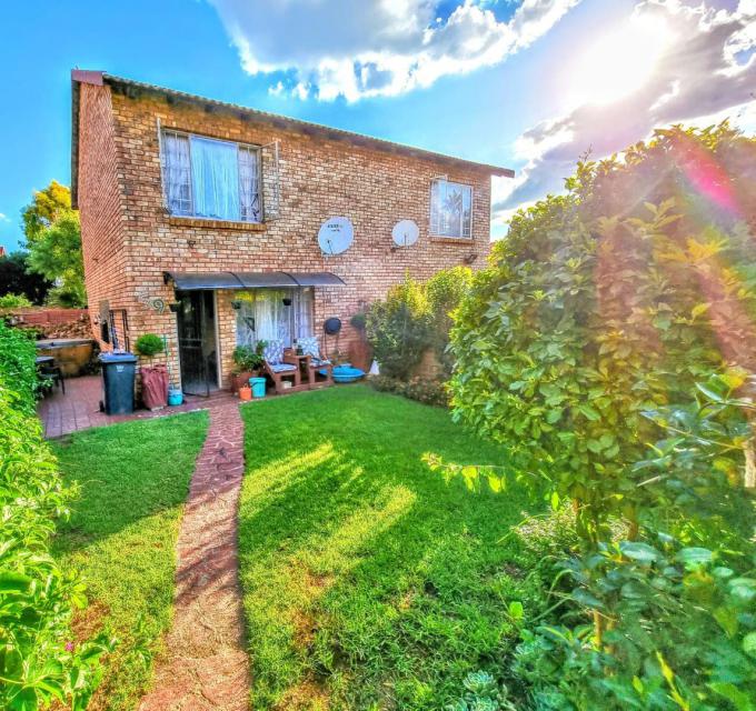 2 Bedroom Duplex for Sale For Sale in Annlin MR523027 My