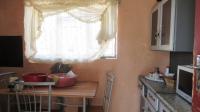 Kitchen - 9 square meters of property in Soshanguve